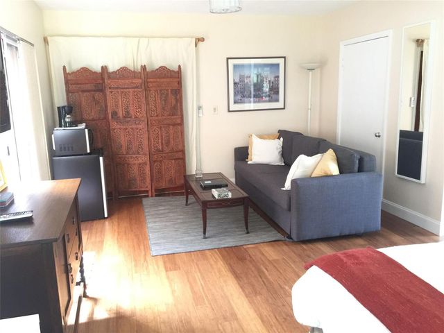 1307 SW 18th Court, Fort Lauderdale, FL 33315