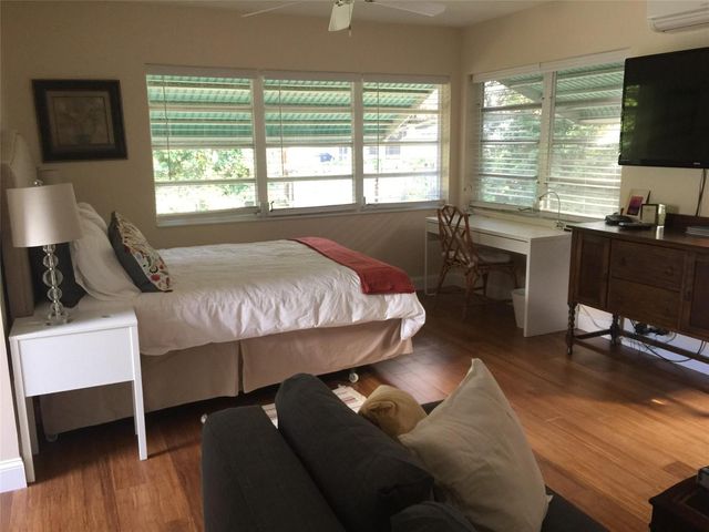 1307 SW 18th Court, Fort Lauderdale, FL 33315