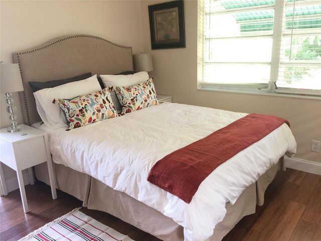 1307 SW 18th Court, Fort Lauderdale, FL 33315