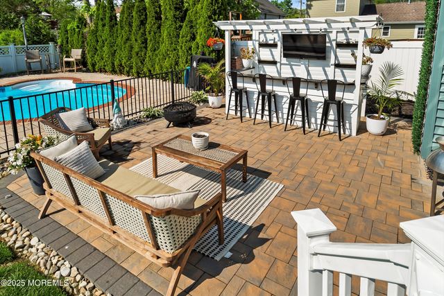 109 Seward Avenue, Toms River, NJ 08753