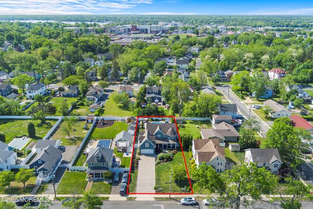 109 Seward Avenue, Toms River, NJ 08753