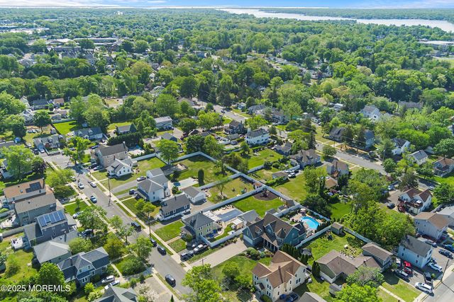 109 Seward Avenue, Toms River, NJ 08753