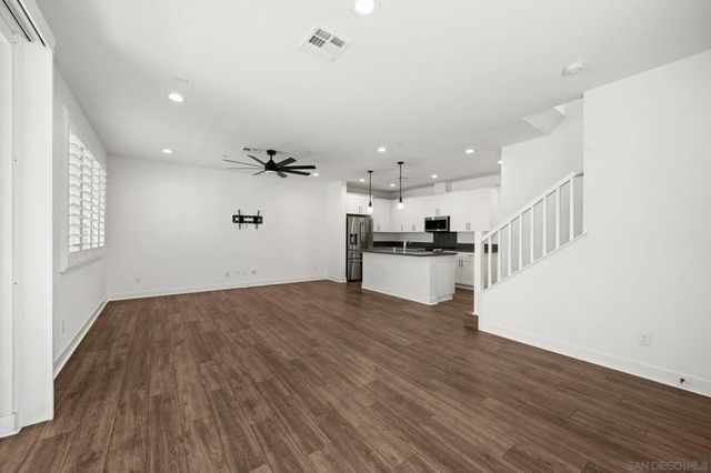 3251 Crecida, Carlsbad, CA 92010