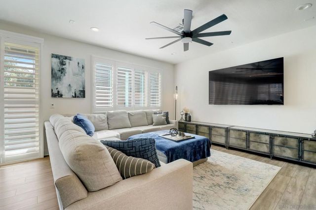 3251 Crecida, Carlsbad, CA 92010