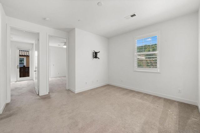 3251 Crecida, Carlsbad, CA 92010