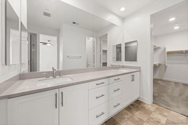 3251 Crecida, Carlsbad, CA 92010