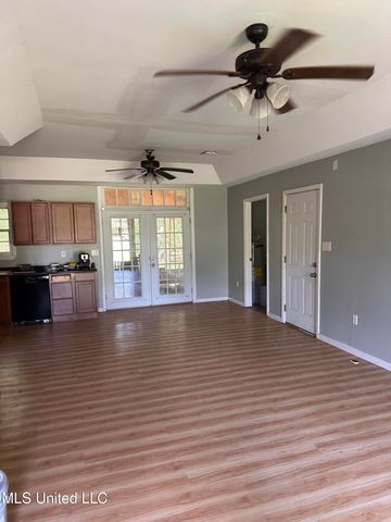5709 Meadowview Drive, Moss Point, MS 39562