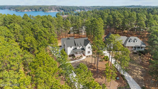 103 Brown Court, West End, NC 27376