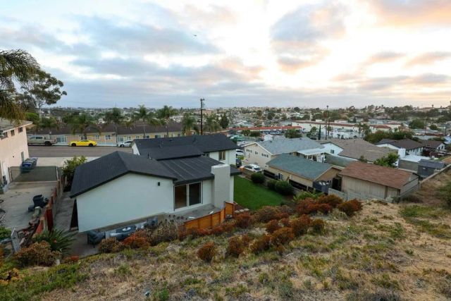 1003 Manchester Street, National City, CA 91950