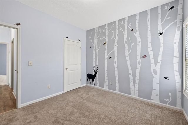 1412 Silvergate Way, Winder, GA 30680