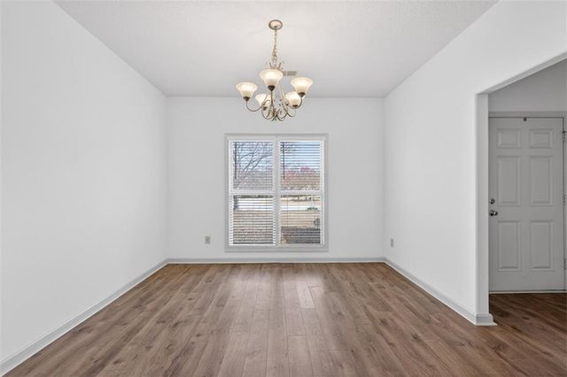 1412 Silvergate Way, Winder, GA 30680