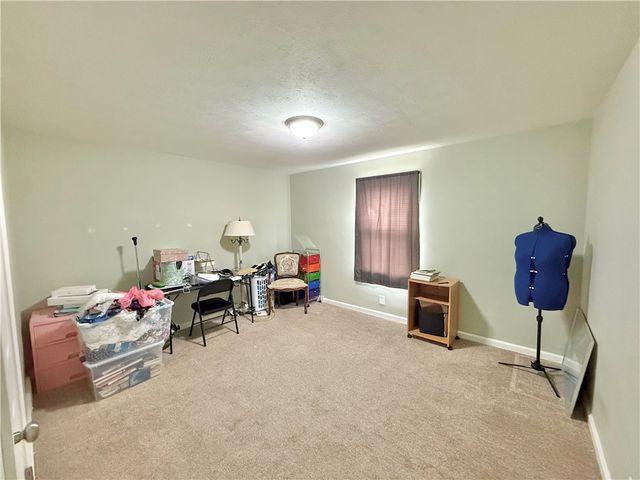 505 E Hazelcroft Ave, New Castle, PA 16105