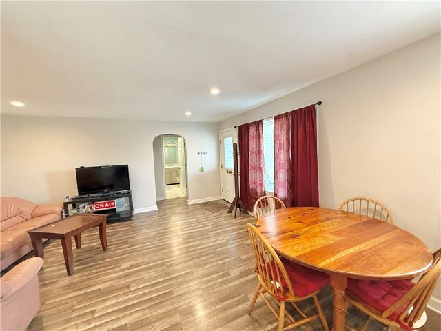 505 E Hazelcroft Ave, New Castle, PA 16105