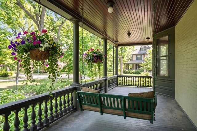 225 Hamilton Street, Evanston, IL 60202