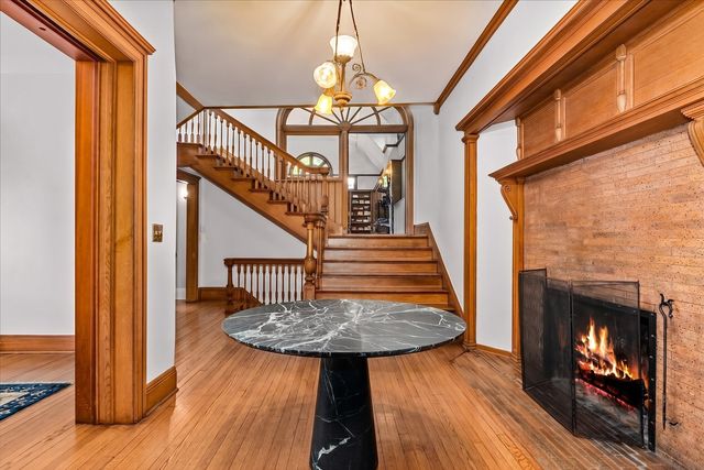225 Hamilton Street, Evanston, IL 60202
