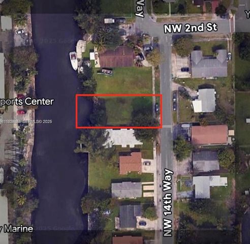 157 NW 14th Way, Dania Beach, FL 33004