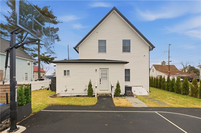 269 Bellman Avenue, Warwick, RI 02889