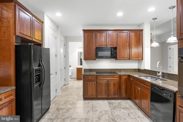 1915 TOWNE CENTRE BLVD #306, Annapolis, MD 21401