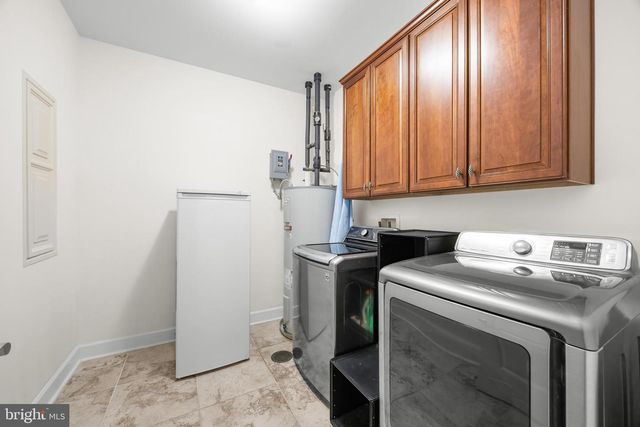 1915 TOWNE CENTRE BLVD #306, Annapolis, MD 21401