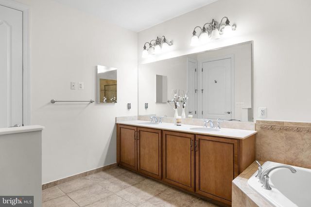 1915 TOWNE CENTRE BLVD #306, Annapolis, MD 21401