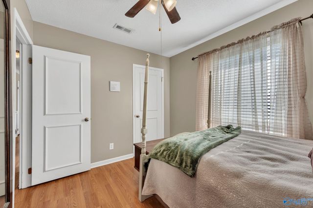 1002 Skyview Street Sw SW, Decatur, AL 35601