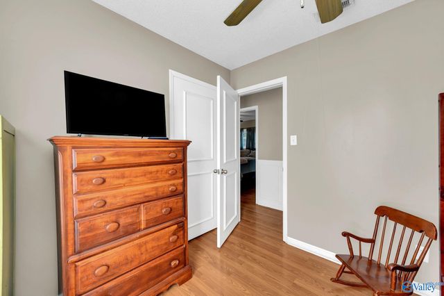 1002 Skyview Street Sw SW, Decatur, AL 35601