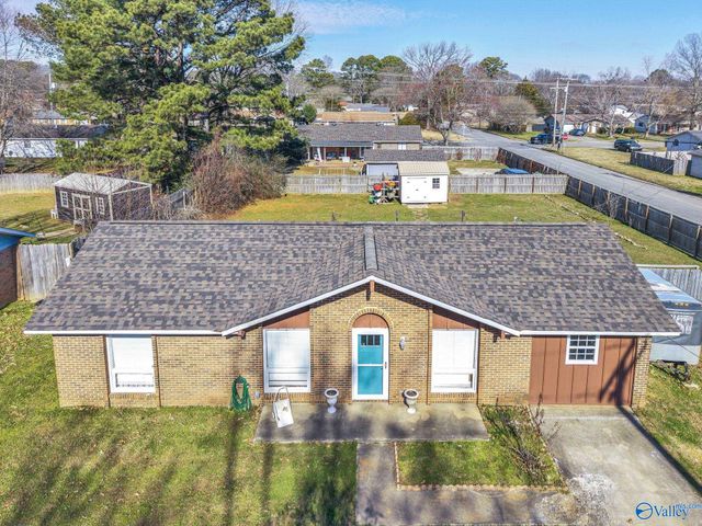 1002 Skyview Street Sw SW, Decatur, AL 35601