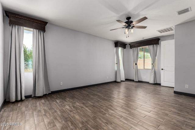 9302 W GEORGIA Avenue, Glendale, AZ 85305