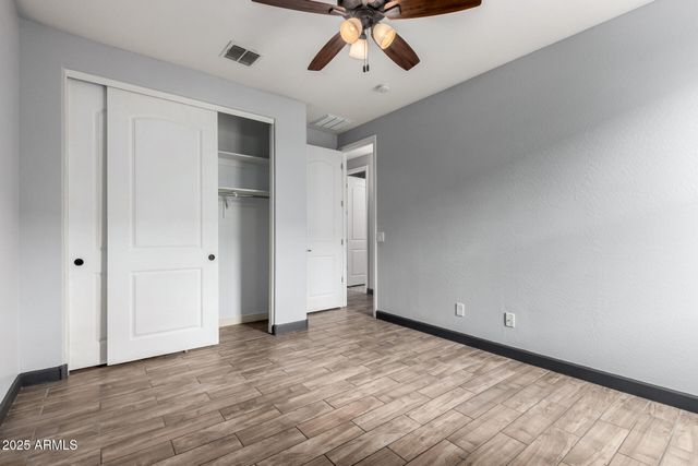 9302 W GEORGIA Avenue, Glendale, AZ 85305