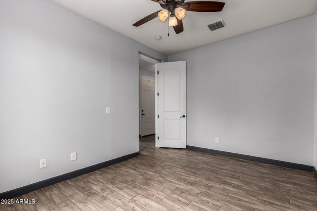 9302 W GEORGIA Avenue, Glendale, AZ 85305