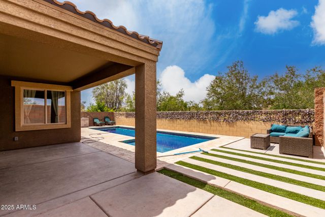 9302 W GEORGIA Avenue, Glendale, AZ 85305