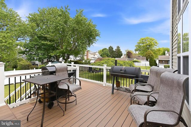 181 GLENWOOD AVE, Burlington, NJ 08016