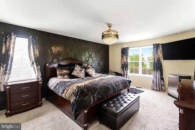 181 GLENWOOD AVE, Burlington, NJ 08016