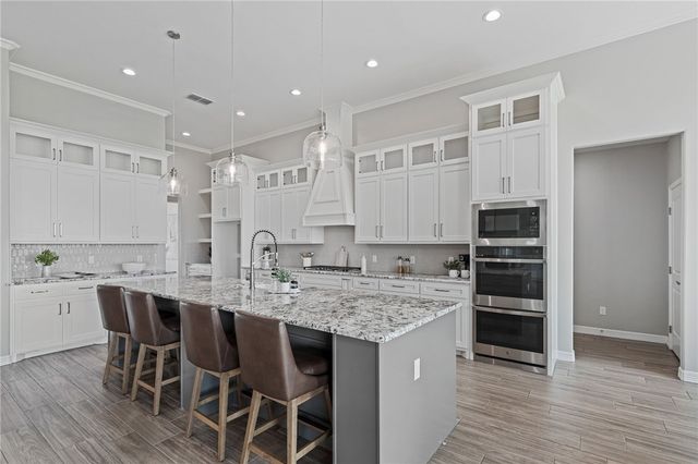 725 Mama Fefi Dr, Corpus Christi, TX 78414