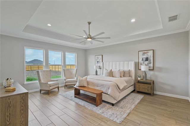 725 Mama Fefi Dr, Corpus Christi, TX 78414
