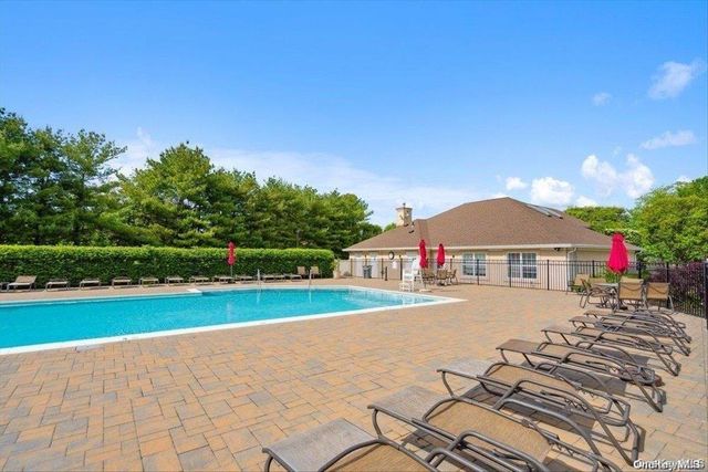 144 Cranberry Court, Melville, NY 11747