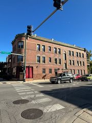 953 N California Avenue 2F, Chicago, IL 60622