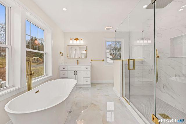 41 Crown View Drive, Monroe, CT 06468