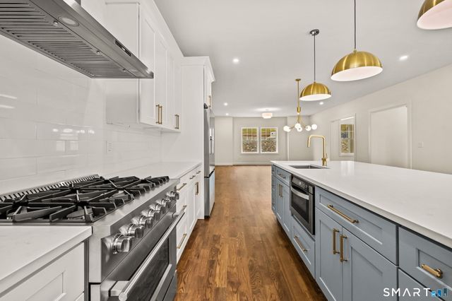 41 Crown View Drive, Monroe, CT 06468