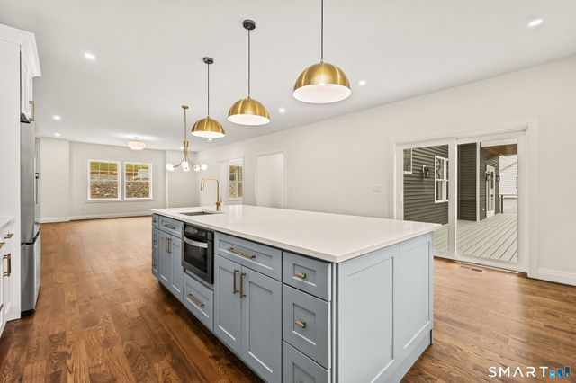 41 Crown View Drive, Monroe, CT 06468