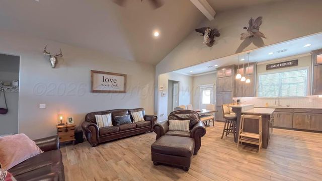 77 Canyon E Parkway, Canyon, TX 79015