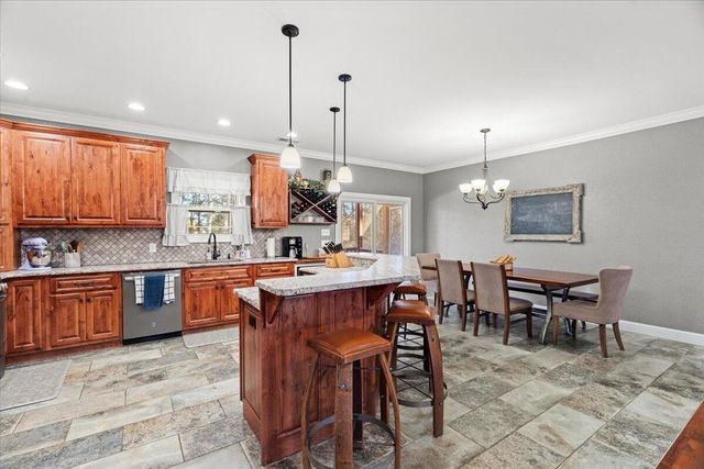 1733 Quinton Road, Rocky Face, GA 30740