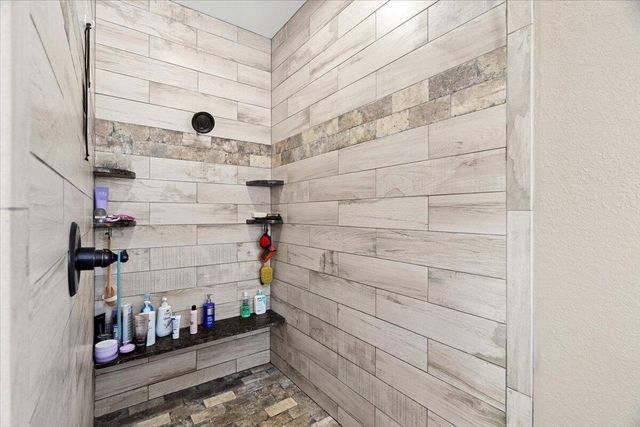 1733 Quinton Road, Rocky Face, GA 30740