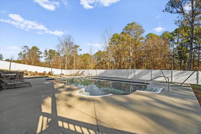 1733 Quinton Road, Rocky Face, GA 30740