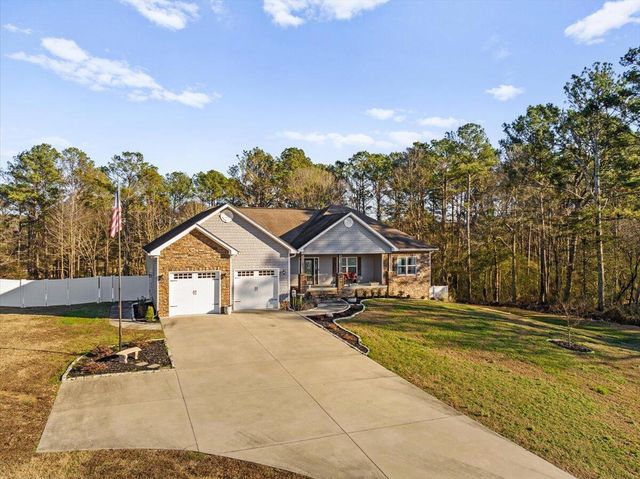 1733 Quinton Road, Rocky Face, GA 30740