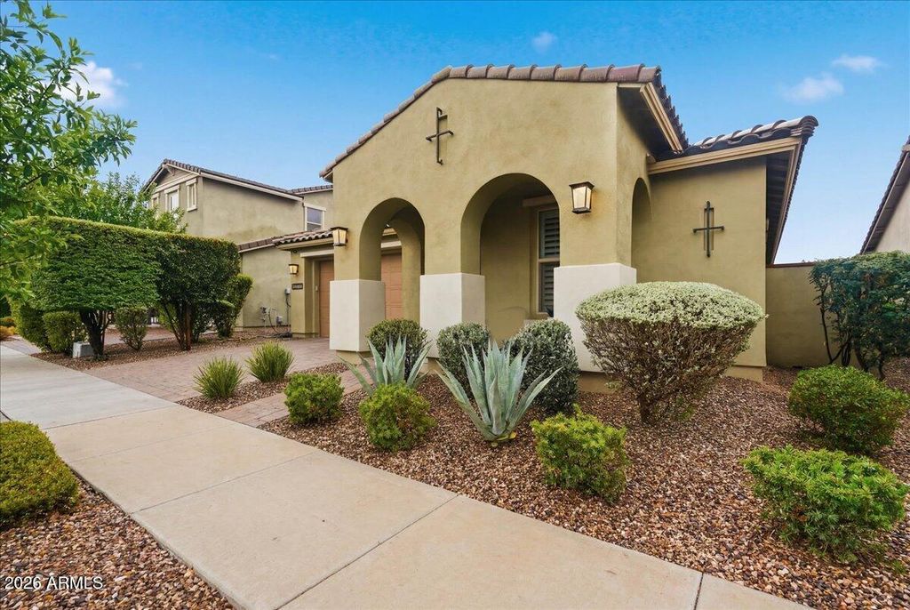 10117 E WAVELENGTH Avenue, Mesa, AZ 85212 — photo 3