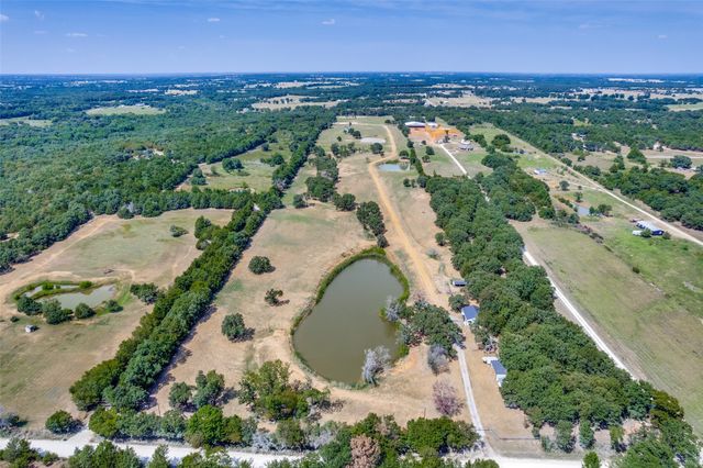 1387 County Road 140, Whitesboro, TX 76273