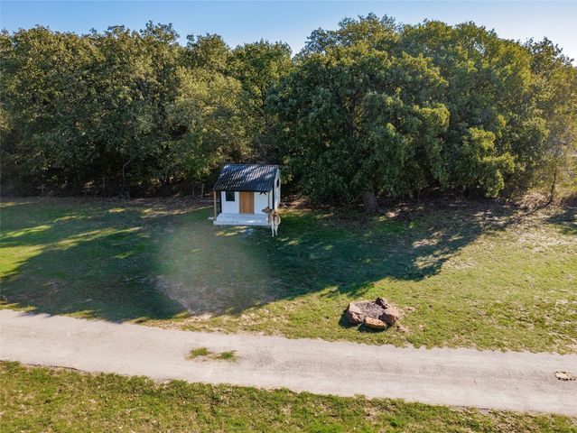 1387 County Road 140, Whitesboro, TX 76273
