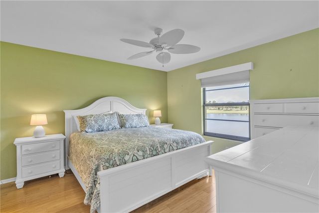 24 Plantation Drive 205, Vero Beach, FL 32966