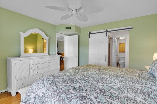 24 Plantation Drive 205, Vero Beach, FL 32966